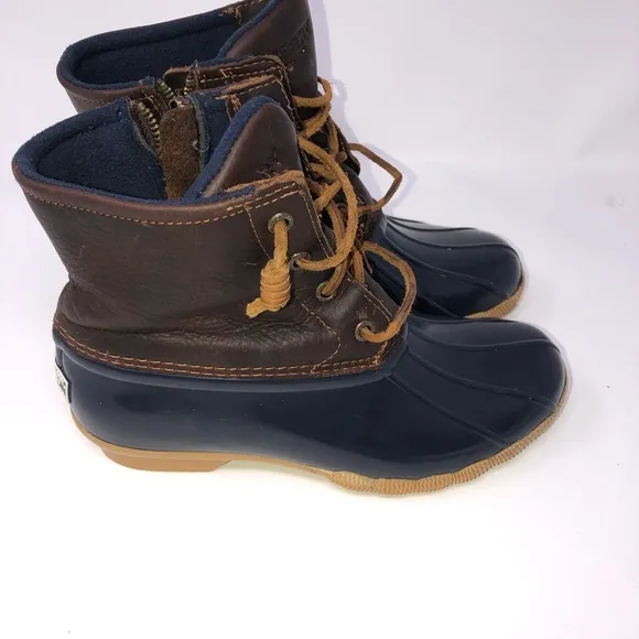 𝅺Sperry Top-Sider Saltwater Duck Boots navy size 6