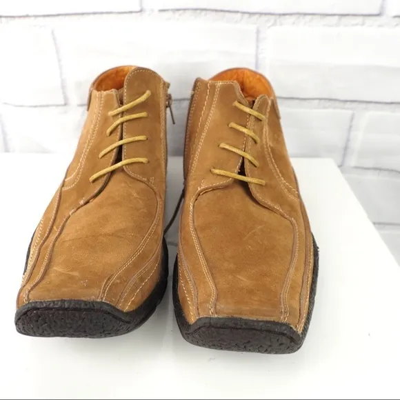Starsax men’s sz 10/43 wheat leather nubuck boots