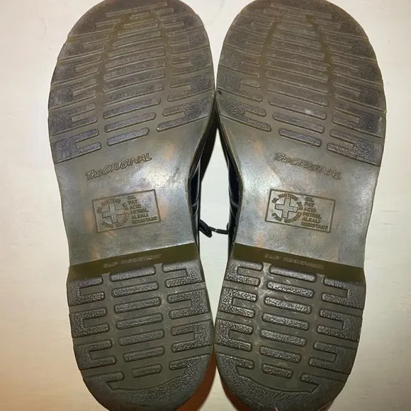 Steel toe Dr. Martens US 11 shoes 1925 black boots LEFT SHOES MISSING STEEL TOE