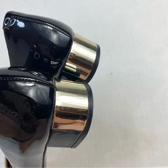 Stella Luna Black Pointed Toe Womens Shoes Block Low Heel Sz 37 Gold Metallic.