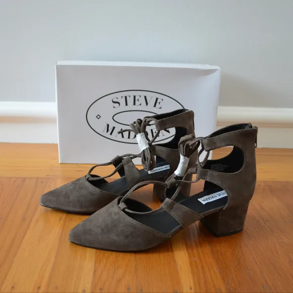 STEVE MADDEN Brown Suede Lace Up Shoes