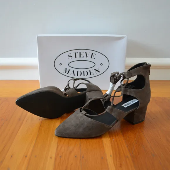STEVE MADDEN Brown Suede Lace Up Shoes