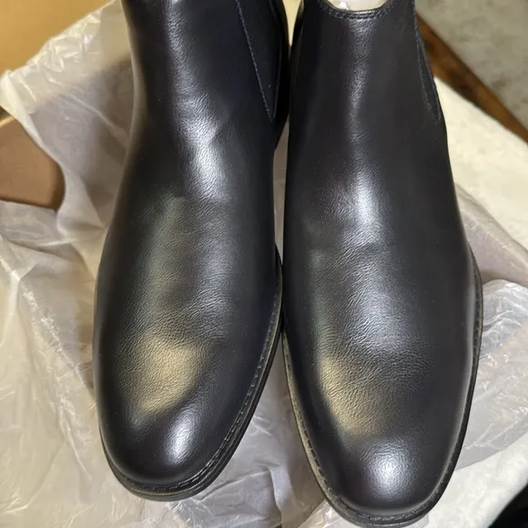 Steve Madden Men’s Maxxin Mid Height Chelsea Boot- Size 14