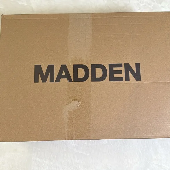 Steve Madden Men’s Maxxin Mid Height Chelsea Boot- Size 14