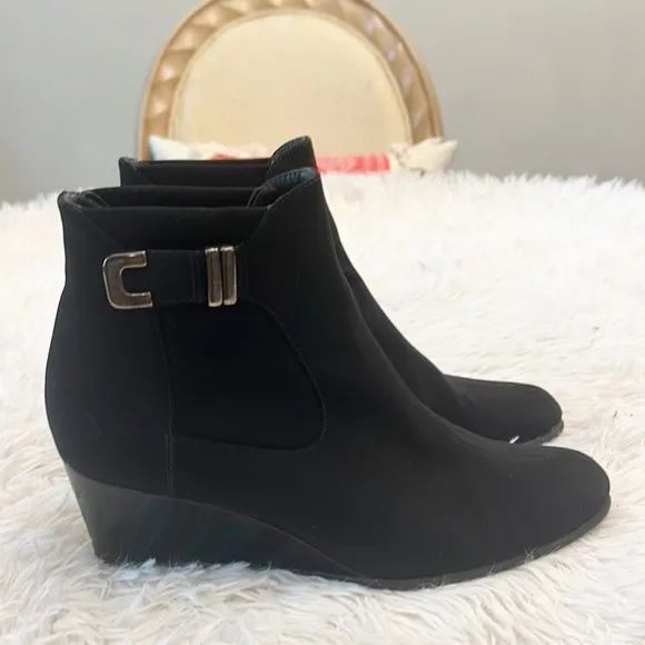 Stuart Weitzman Black Wedge Ankle Gore Tex boots women size 10