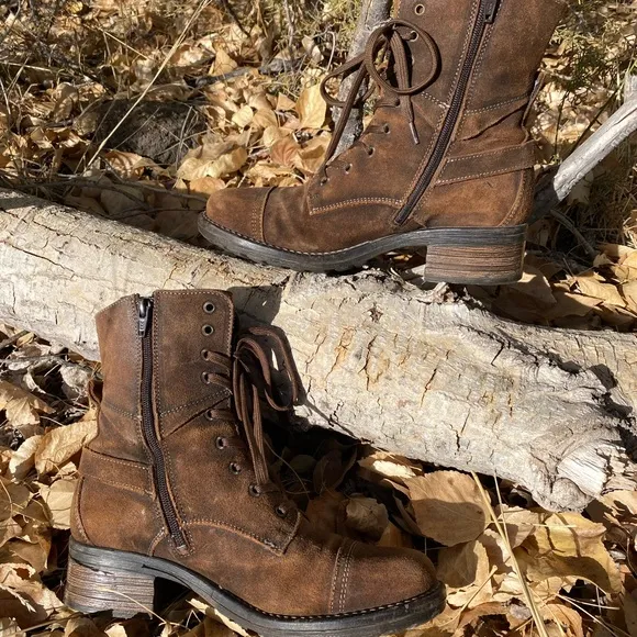 Taos Crave Leather Lace Up Ankle Combat Boot Rugged Brown