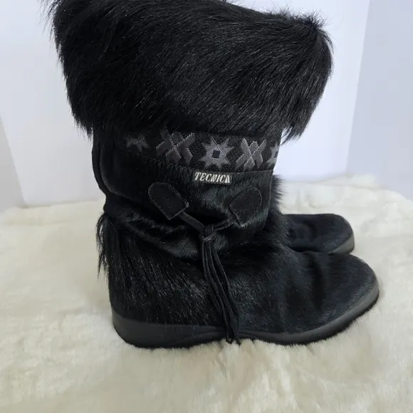 Tecnica Skandia Italian Made Women's Black Goat Fur Boots - Size 8.5 EUC