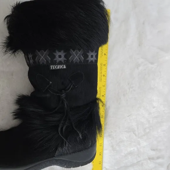 Tecnica Skandia Italian Made Women's Black Goat Fur Boots - Size 8.5 EUC