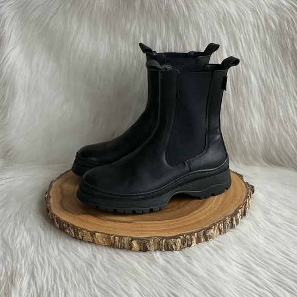 Ted Baker Akeeno black leather lug sole Chelsea boots