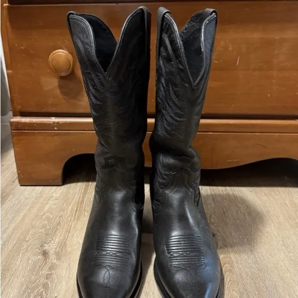 “The Annie” women’s Tecovas (black Western Cowboy Boots)