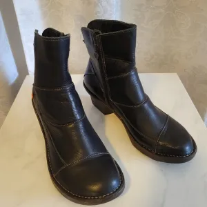The Art Company Oteiza Women Leather Boots, Size 42/ US 10, Color Black