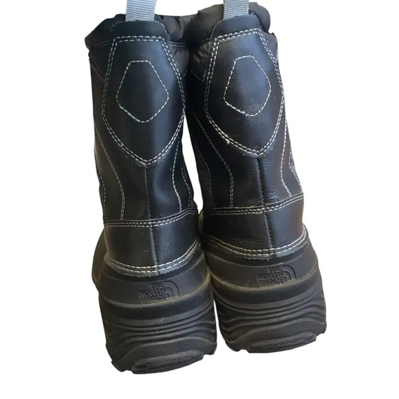 The North Face Alpenglow IV NF0A2T5P Winter Snow Boot Black Women US 7 EU 39