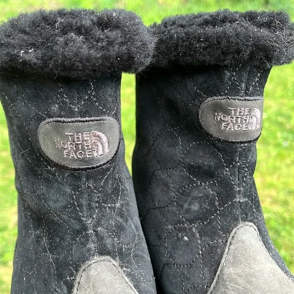 The North Face Bella Alta Black and Gray Winter Boots, women’s size 8.5