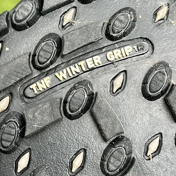 The North Face Bella Alta Black and Gray Winter Boots, women’s size 8.5