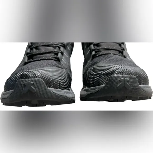 The North Face Futurelight VECTIV Exploris Hiking Shoes Size 11.5 Mens EUC
