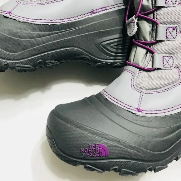The North Face Youth Alpenglow IV Waterproof Snow Boots Frost Grey Wood Violet