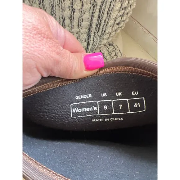 The Original Muck Boots women’s size 9