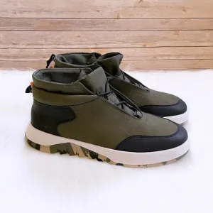 Timberland Men’s Supaway Chukka Boots In Dark Green