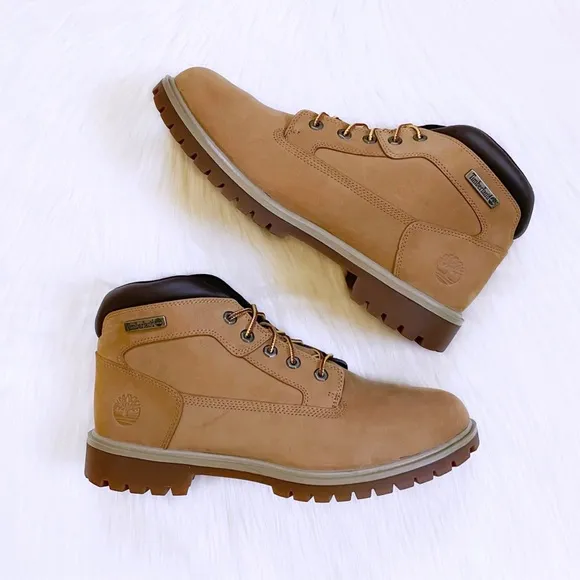 Timberland Men’s Wheat Newmarket Camp Boots