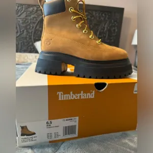 Timberland platform women’s boots