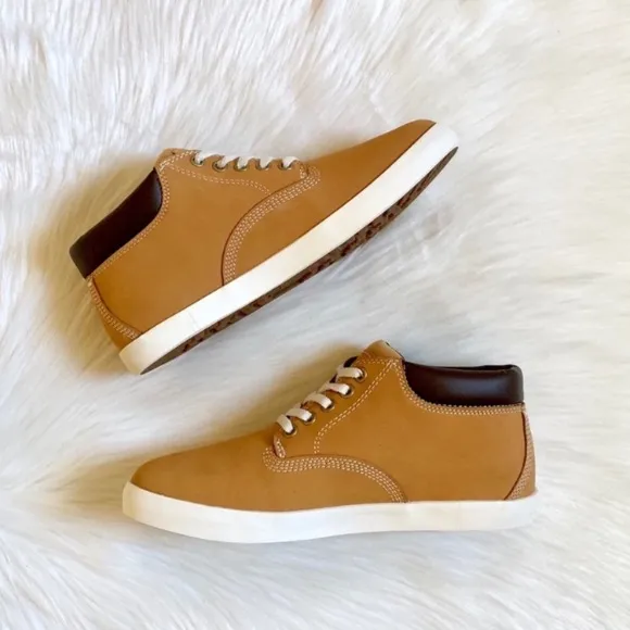 Timberland Wheat Dausette Chukka Sneaker Boots