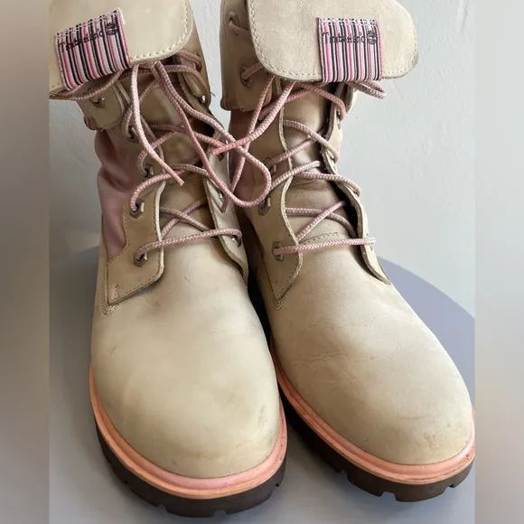 Timberland women’s fold down boots, pink off white. Leather. Size 8.5