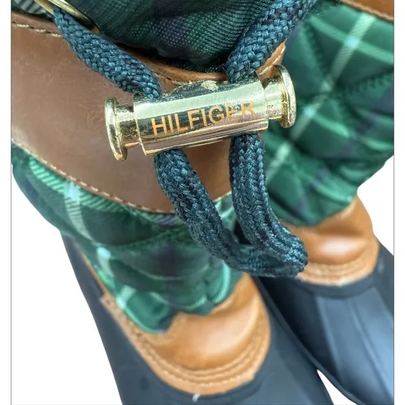 Tommy Hilfiger Arcadia Green Multi Plaid Winter Boots NWOT