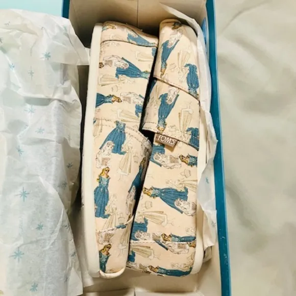 TOMS X Disney Limited Edition Sleeping Beauty Slip On Shoes