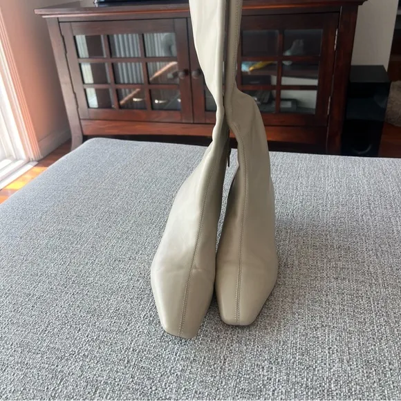 Tony Bianco Vixon Knee High Leather Boots Vanilla Cream Square Toe Low Heel 6.5
