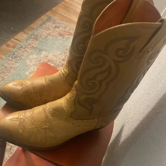 Tony Lama men’s boots