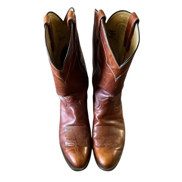 Tony Lama men’s Brown vintage cowboy boots