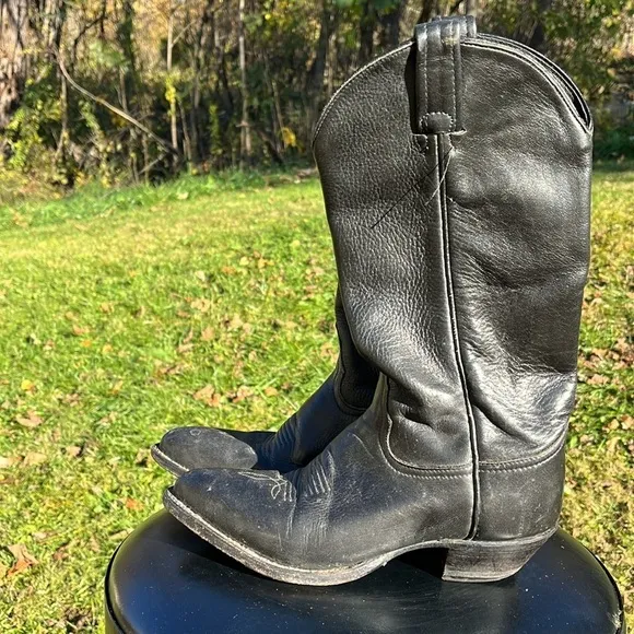 Tony Lama Western Boots, cowgirl boots, black leather, women’s size 6