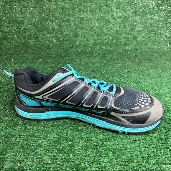 Topo Athletic Runventure Women Hiking Trail Running Shoes Size 10 Wide Toe Box