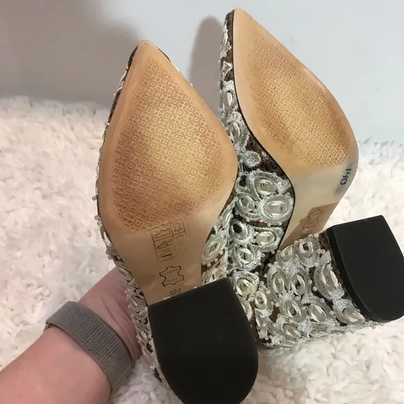 Tory Burch Francesca Pointy Toe Pump