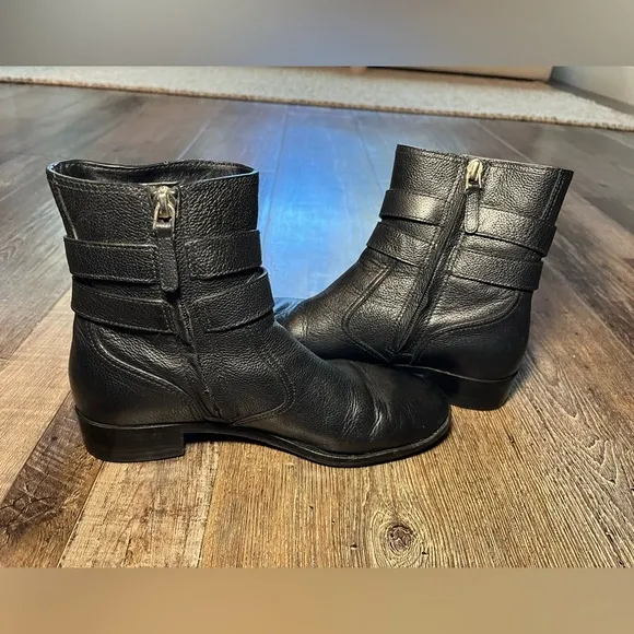 Tory Burch Gemini Link Black Boots Women’s Size 7.5