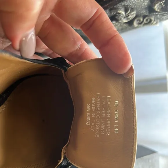 TORY BURCH JESSA METAL-HEEL LOAFER PUMP! Gentle used in great condition!!