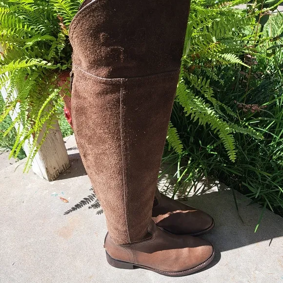 Tory Burch  Simone  over the knee  boots  Leather color brown Women Size 5.5