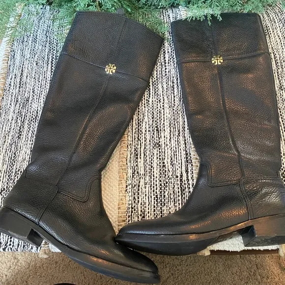 Tory Burch Women Leather Pebbled Black Gold Logo Tall Riding Zip Boots Size 5.5