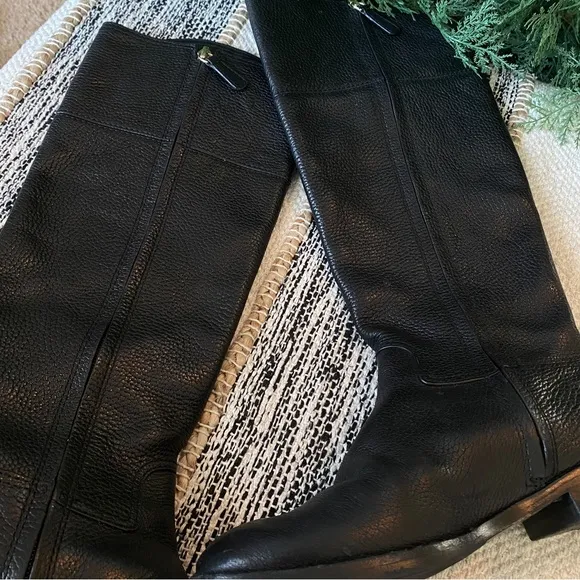 Tory Burch Women Leather Pebbled Black Gold Logo Tall Riding Zip Boots Size 5.5