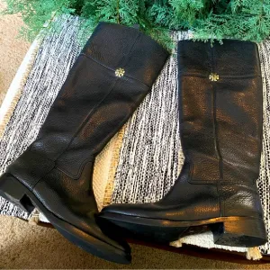 Tory Burch Women Leather Pebbled Black Gold Logo Tall Riding Zip Boots Size 5.5