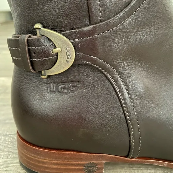 Ugg Amberlee Equestrian Leather Tall Riding Boots Buckles Brown Women Size 8 New
