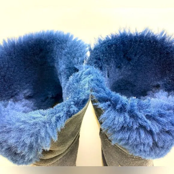 UGG Australia Bailey Genuine Sheepskin Boots Size 7