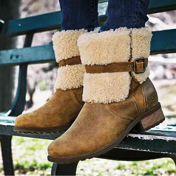 UGG Australia Blayre II Boot Brown Espresso Leather Sheepskin Cuff Women Size 6