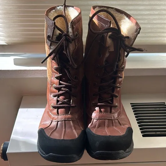 UGG Australia Men’s Snow Winter Boots Size 8.5