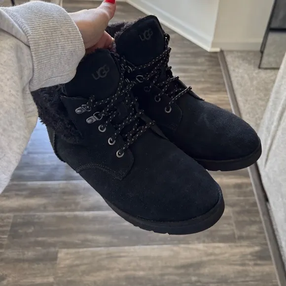 Ugg black boots 10