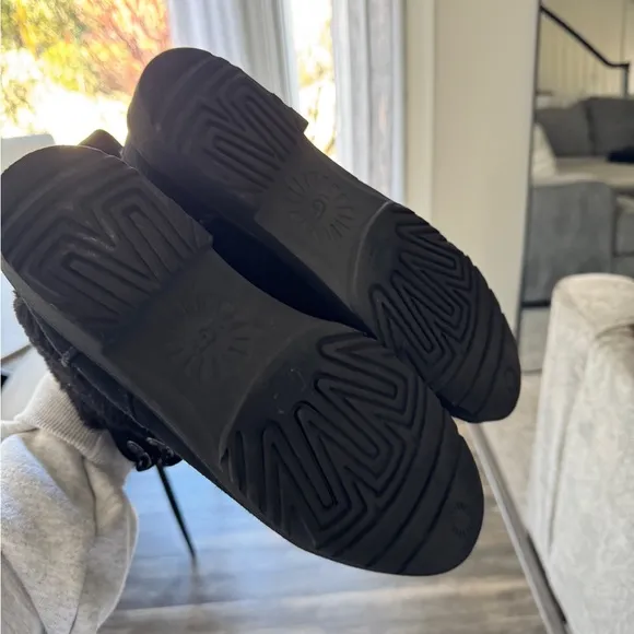 Ugg black boots 10
