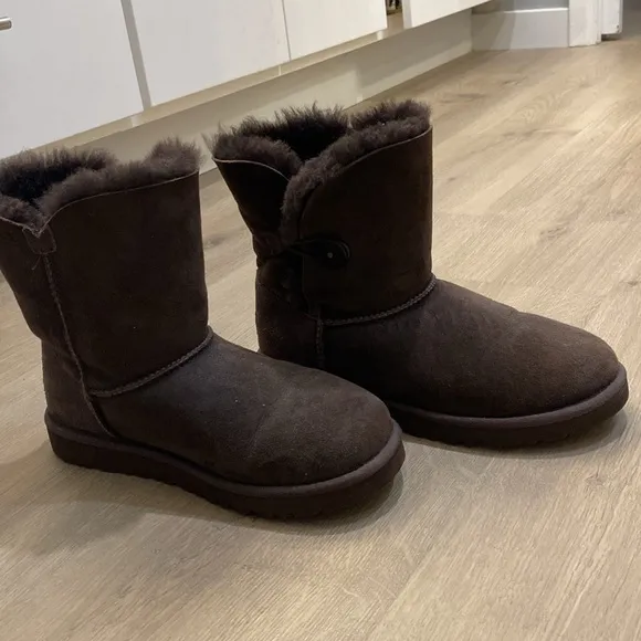 Ugg Boots in brown