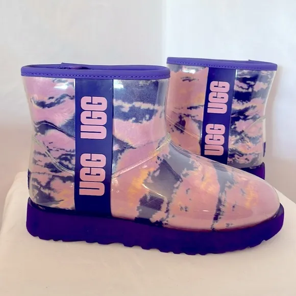 UGG boots short purple and pink camo style  rubber boot like new size 7