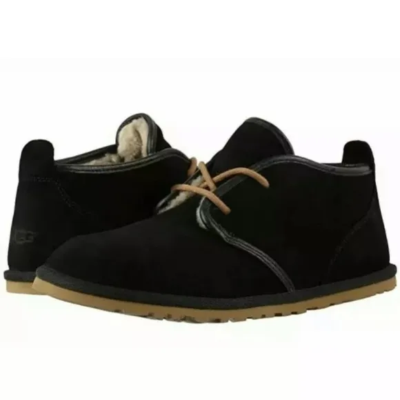 Ugg Chukka Boots sz 18 New