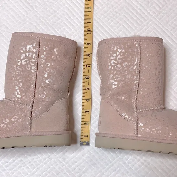 UGG Classic 9” Short Snow Leopard Quartz Boots, Size 6